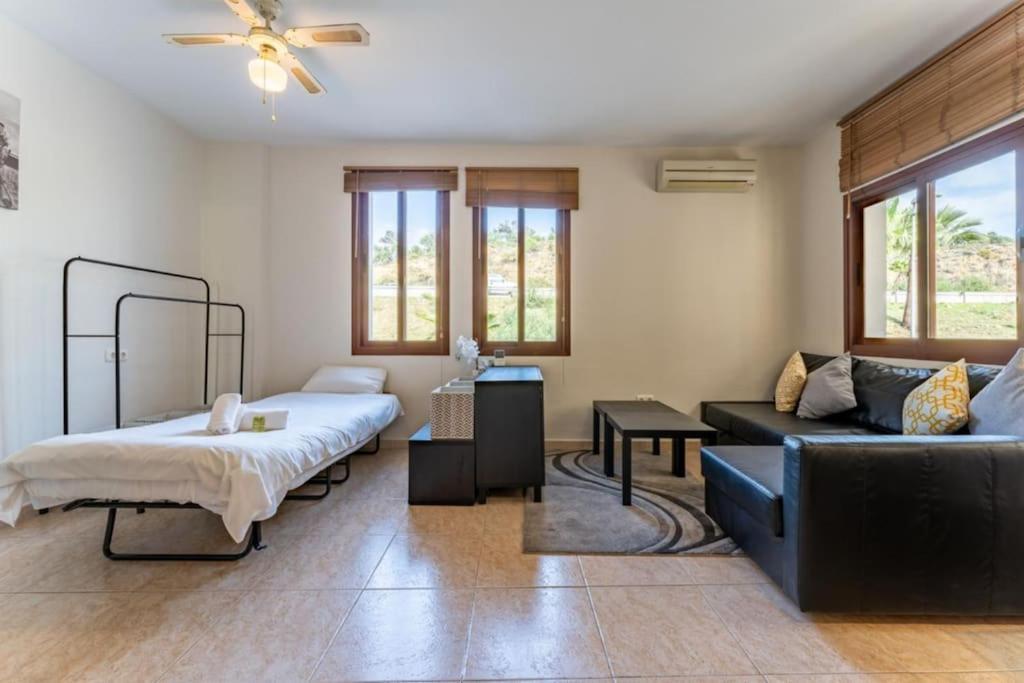 Ct 144 - La Cala Boulevard - Studio I La Cala De Mijas Buitenkant foto